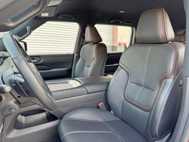 2025 Nissan Armada SL 4WD
