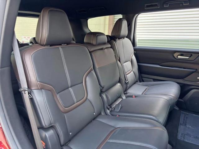 2025 Nissan Armada SL 4WD