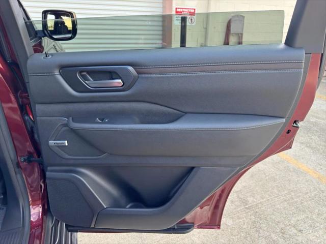 2025 Nissan Armada SL 4WD