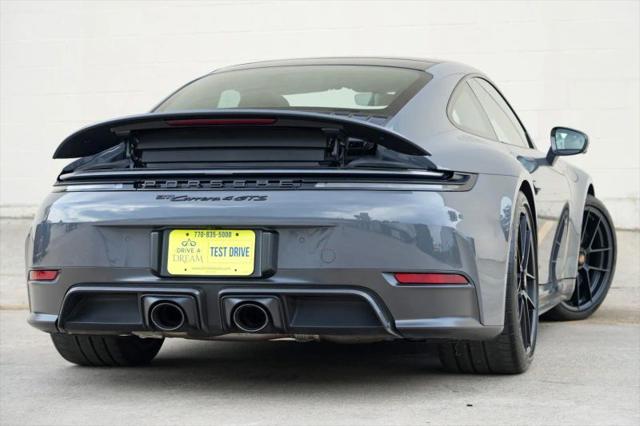 2025 Porsche 911 Carrera 4 GTS