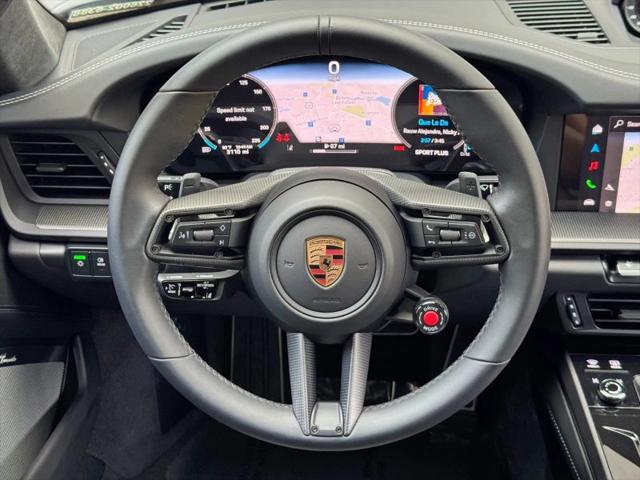 2025 Porsche 911 Carrera 4 GTS