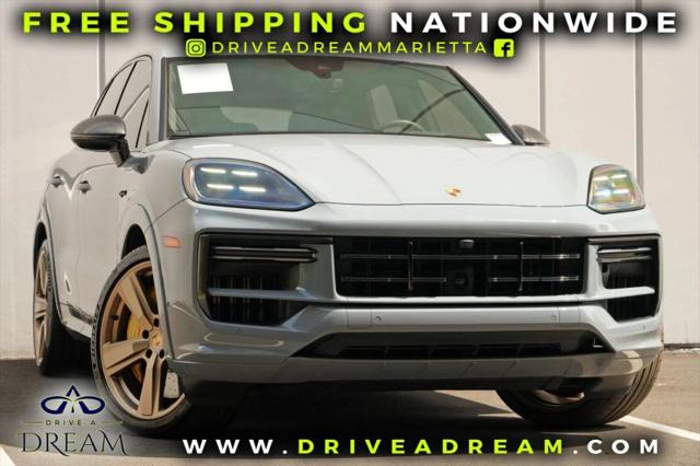 2024 Porsche Cayenne E-Hybrid Turbo