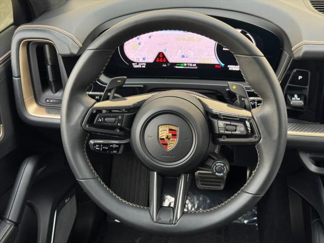 2024 Porsche Cayenne E-Hybrid Turbo