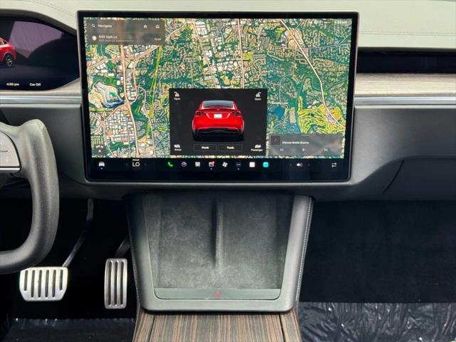 2023 Tesla Model X Standard Range