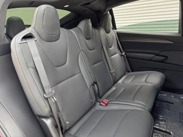 2023 Tesla Model X Standard Range