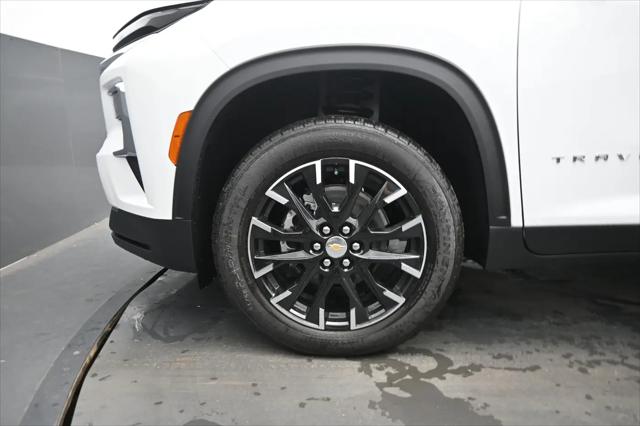 2026 Chevrolet Traverse FWD LT