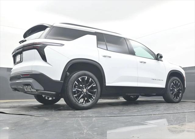 2026 Chevrolet Traverse FWD LT