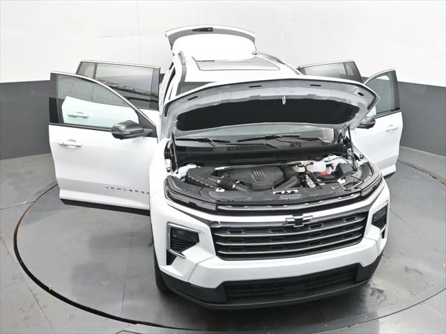 2026 Chevrolet Traverse FWD LT