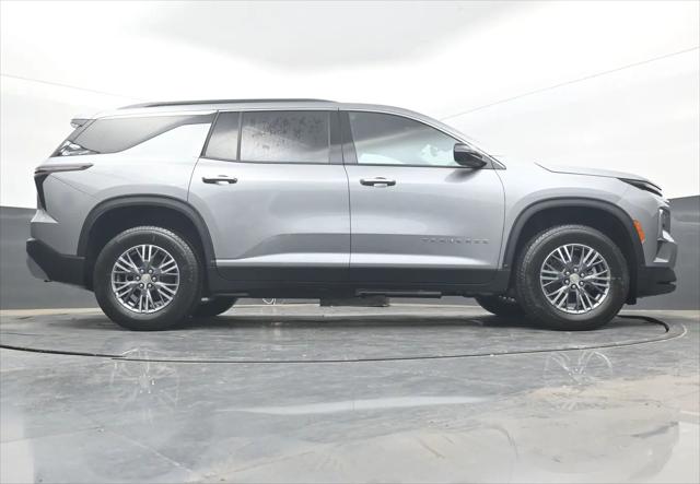 2026 Chevrolet Traverse FWD LT