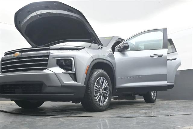 2026 Chevrolet Traverse FWD LT