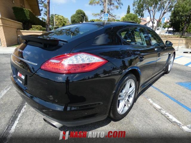 2011 Porsche Panamera 4