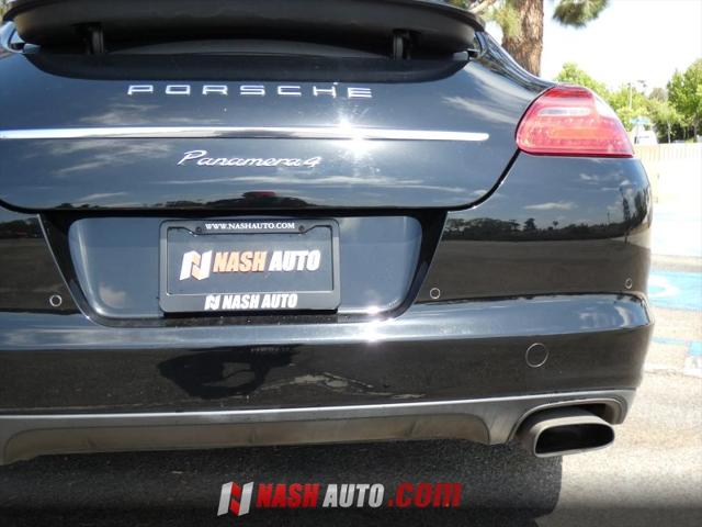 2011 Porsche Panamera 4