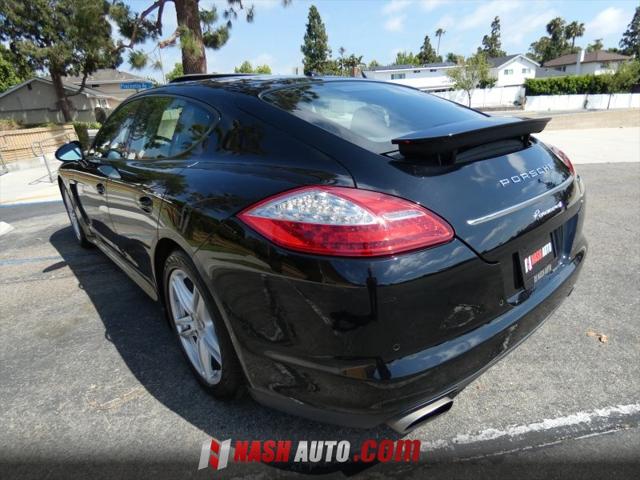 2011 Porsche Panamera 4