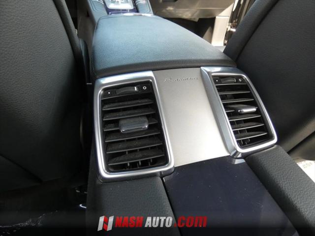 2011 Porsche Panamera 4