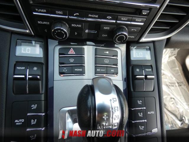 2011 Porsche Panamera 4