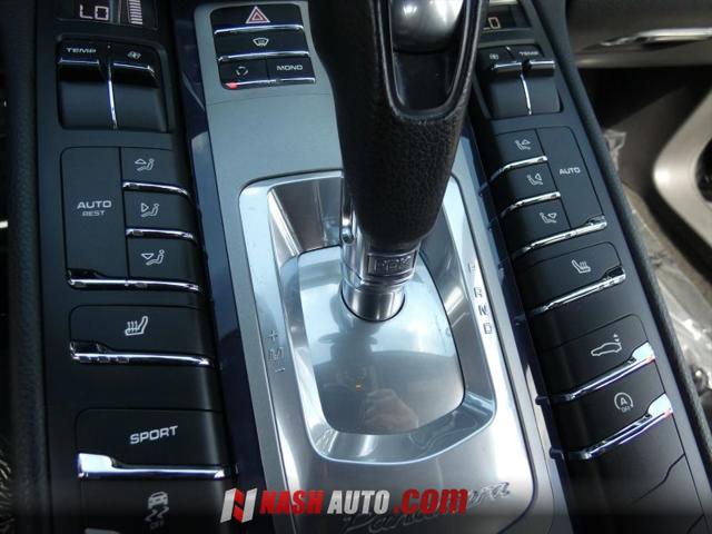 2011 Porsche Panamera 4