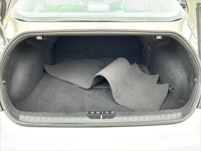2023 Hyundai IONIQ 6 SEL
