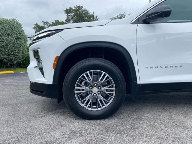 2026 Chevrolet Traverse FWD LT