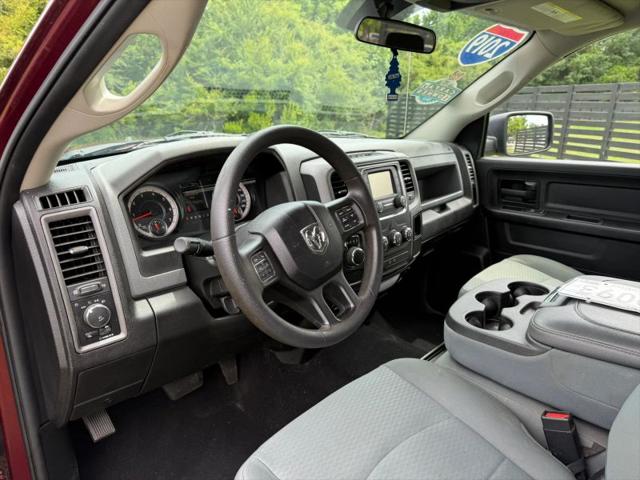 2019 Ram 1500 Classic Express Crew Cab 4x2 5'7" Box