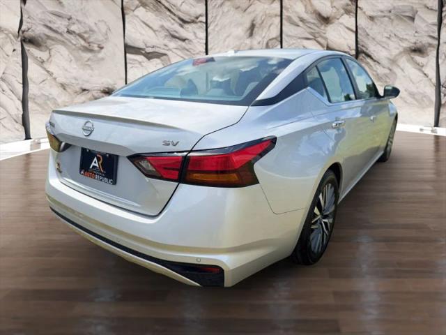 2024 Nissan Altima SV FWD