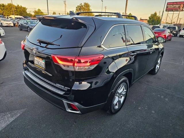 2017 Toyota Highlander Limited