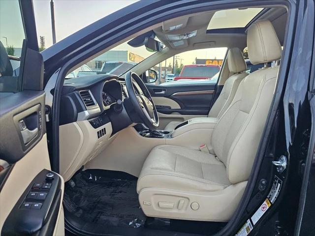 2017 Toyota Highlander Limited