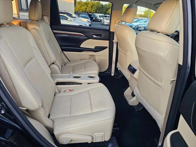 2017 Toyota Highlander Limited