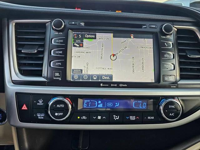 2017 Toyota Highlander Limited