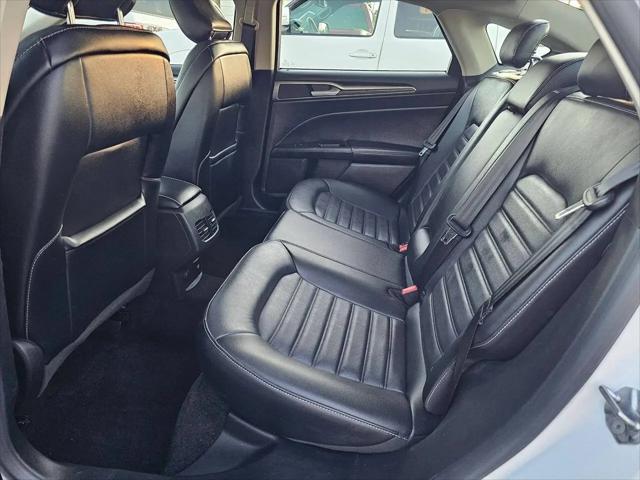 2017 Ford Fusion Energi SE Luxury