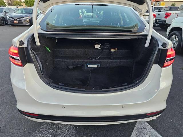 2017 Ford Fusion Energi SE Luxury