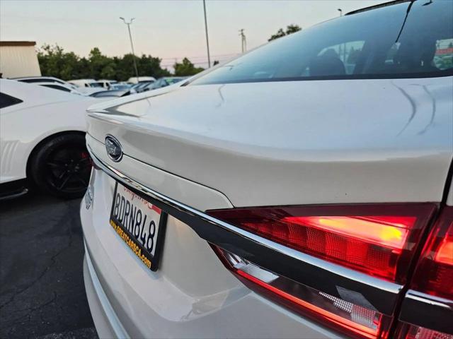 2017 Ford Fusion Energi SE Luxury
