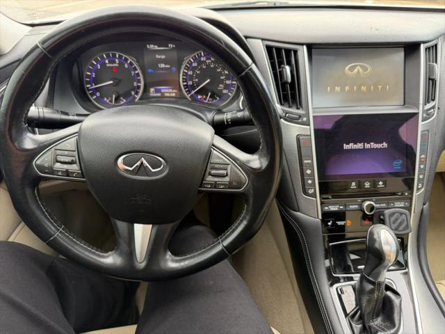 2014 INFINITI Q50 Premium