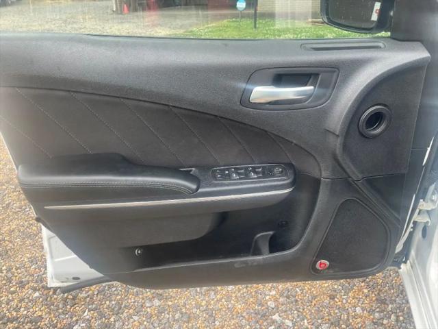 2015 Dodge Charger SXT