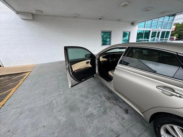 2015 Toyota Avalon XLE