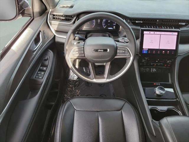 2025 Jeep Grand Cherokee L Limited 4x2
