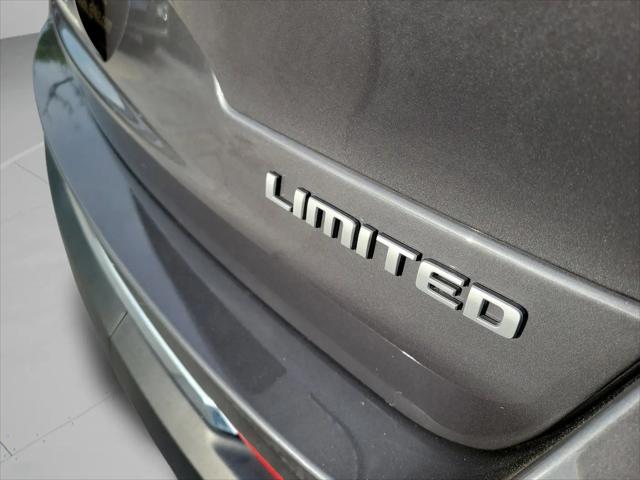 2025 Jeep Grand Cherokee L Limited 4x2