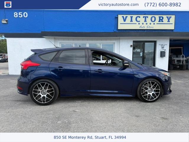 2017 Ford Focus ST