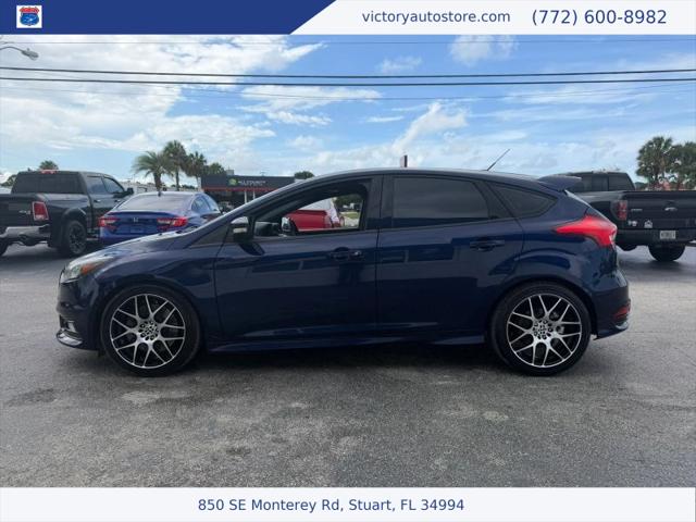 2017 Ford Focus ST