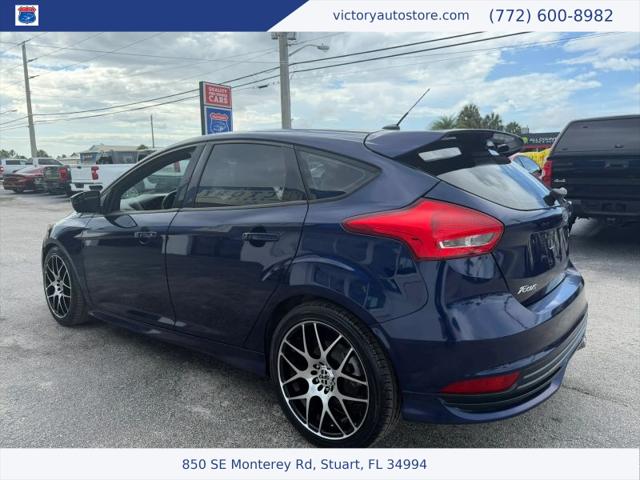 2017 Ford Focus ST