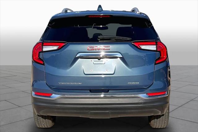 2024 GMC Terrain AWD SLT