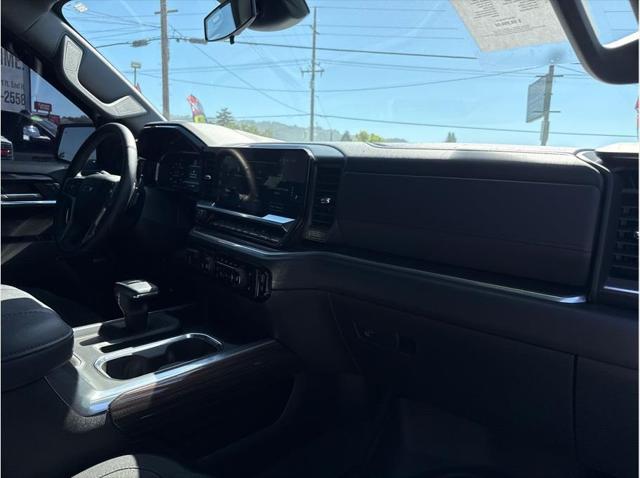 2025 Chevrolet Silverado 1500 2WD Crew Cab Short Bed RST
