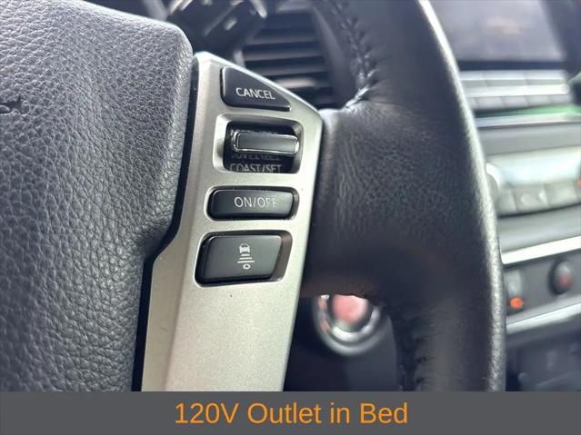 2024 Nissan Titan Crew Cab SV 4x2