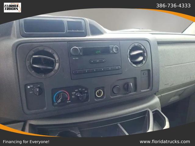 2009 Ford E-350 Super Duty Commercial