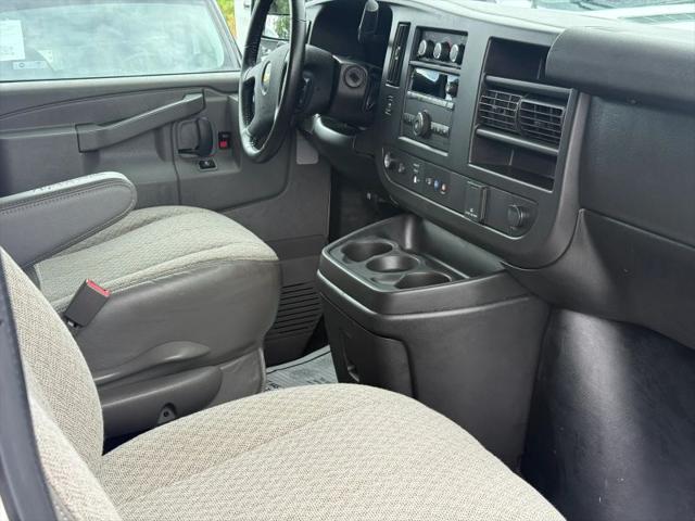 2021 Chevrolet Express Cargo Van RWD 2500 Regular Wheelbase WT
