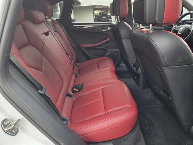 2024 Porsche Macan Macan