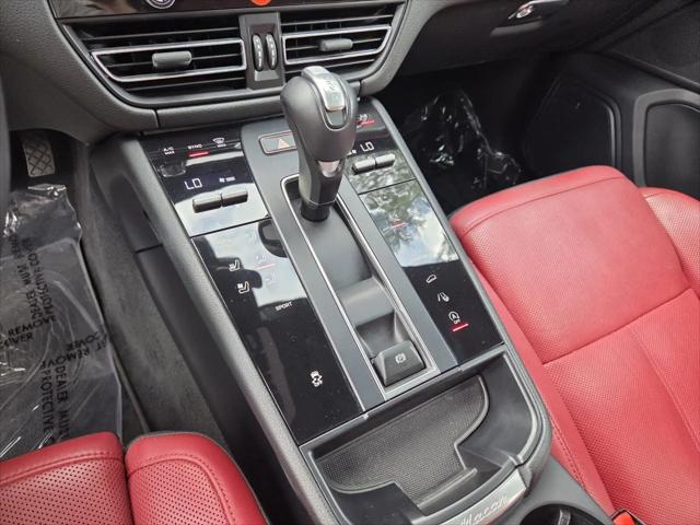 2024 Porsche Macan Macan