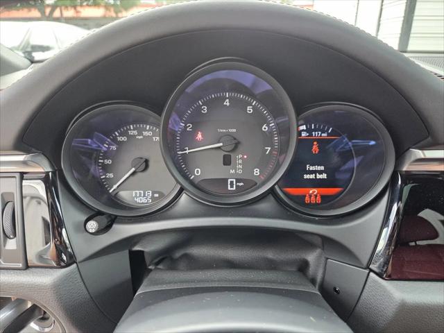 2024 Porsche Macan Macan