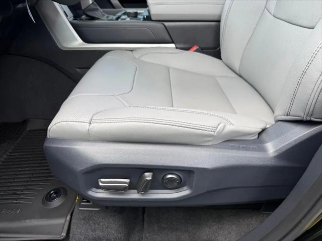 2026 Toyota Tundra Limited CrewMax 5.5' Bed