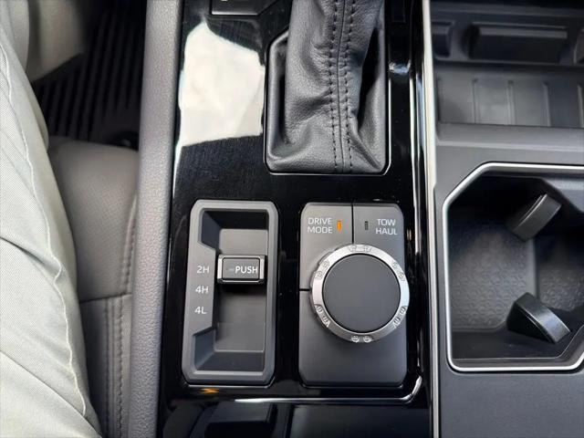 2026 Toyota Tundra Limited CrewMax 5.5' Bed