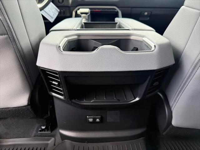 2026 Toyota Tundra Limited CrewMax 5.5' Bed